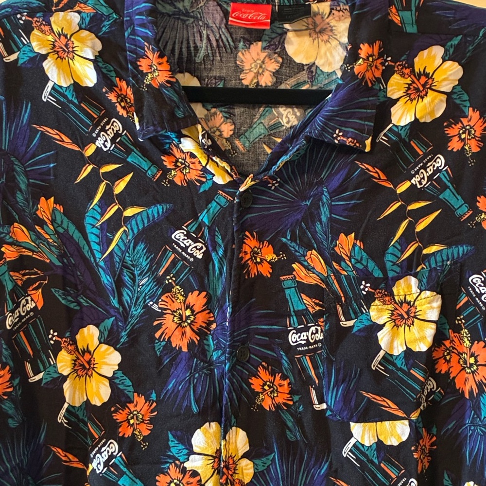 Coca Cola Hawaiian Shirt Coke Tropical Nostalgia Retro Collector Resortwear L - Picture 3 of 8
